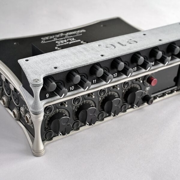 LOCAtiON SOUND LONDON - 916 controller