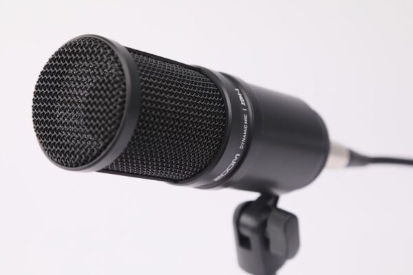 ZOOM ZDM-1 Podcast Mic Pack